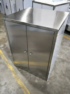 不锈钢小储物柜